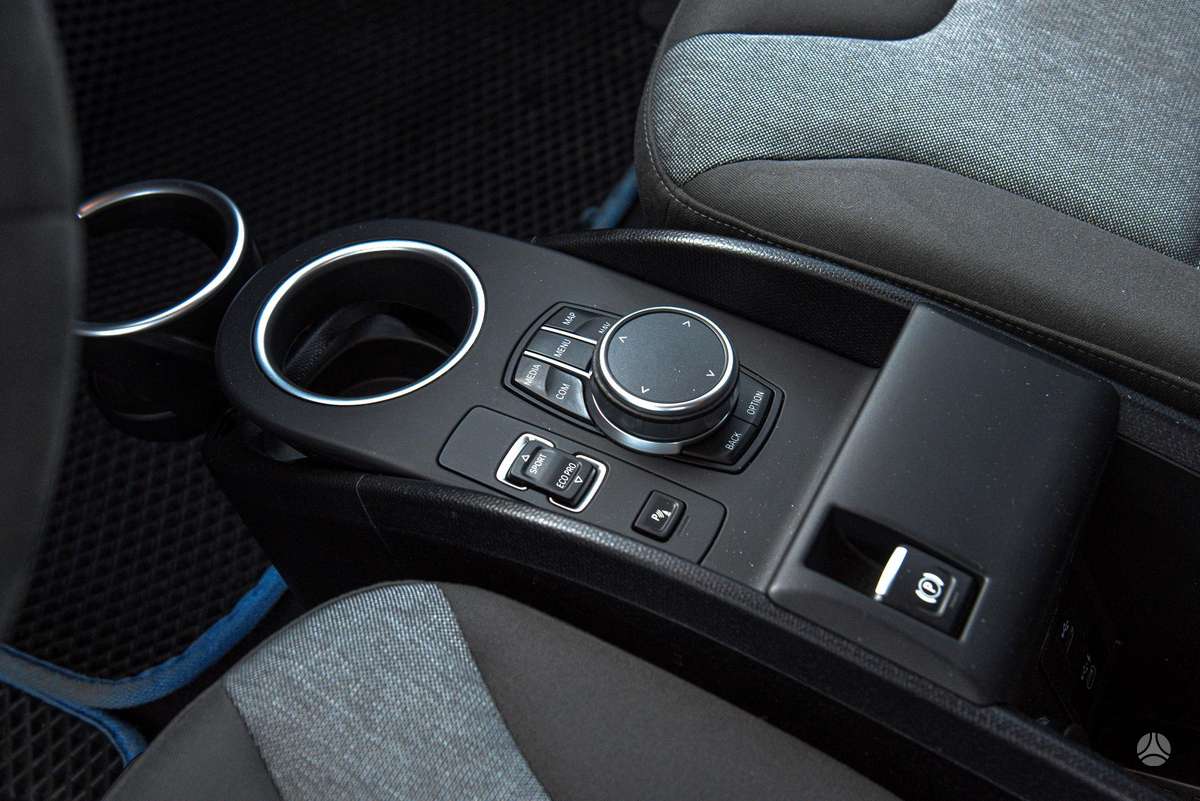 BMW i3s, 42 kWh, hatchback