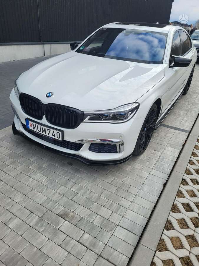 BMW 740, 3.0 l., Седан