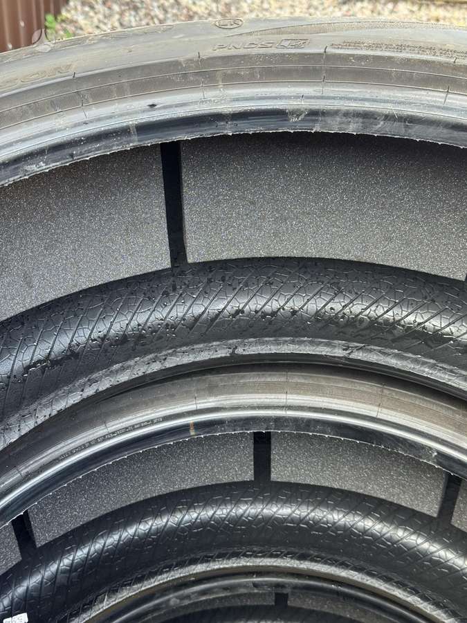 Pirelli Scorpion zero, всесезонные 285/45 R22