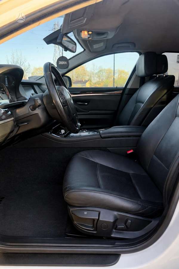BMW 520, 2.0 l., Универсал