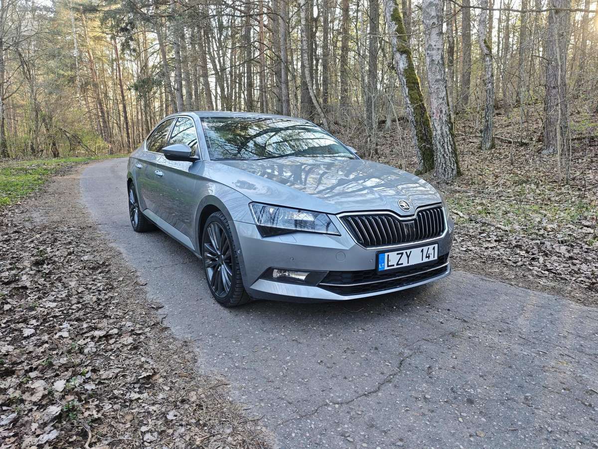 Škoda Superb - 2