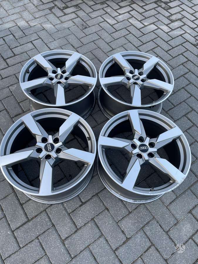 Speedline 3868, light alloy, R19
