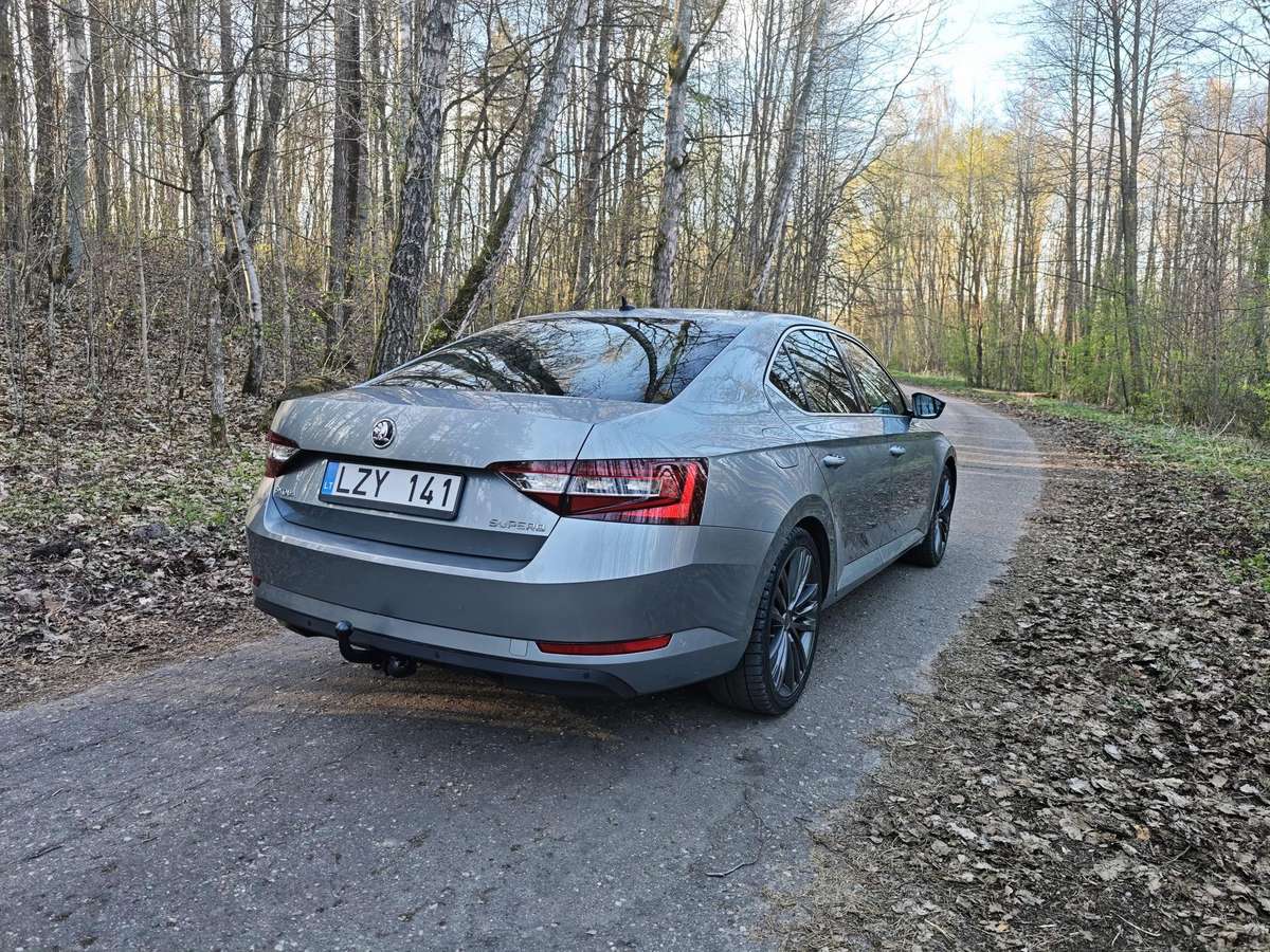 Škoda Superb - 6
