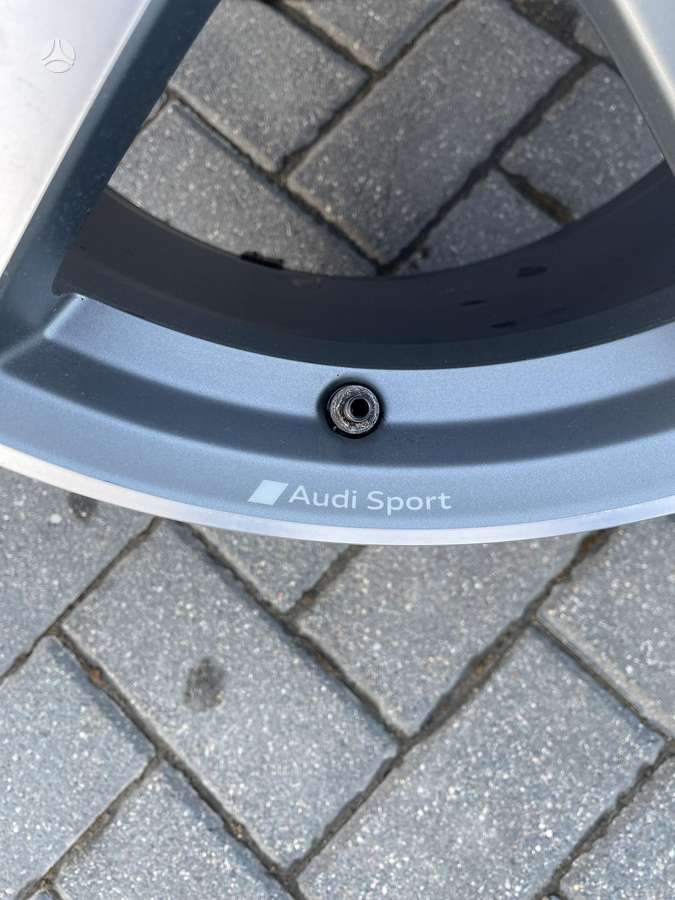 Speedline 3868, light alloy, R19