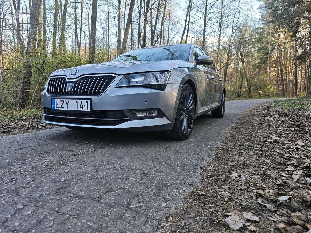 Skoda Superb, 2.0 l., Хэтчбек