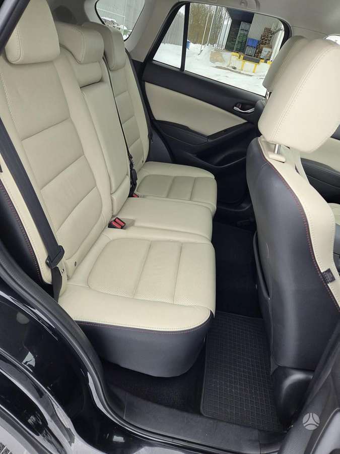 Mazda CX-5, 2.2 l., Внедорожник / Кроссовер