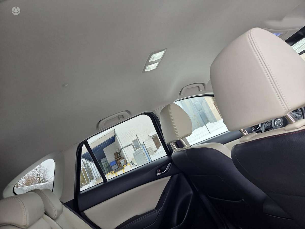 Mazda CX-5, 2.2 l., Внедорожник / Кроссовер