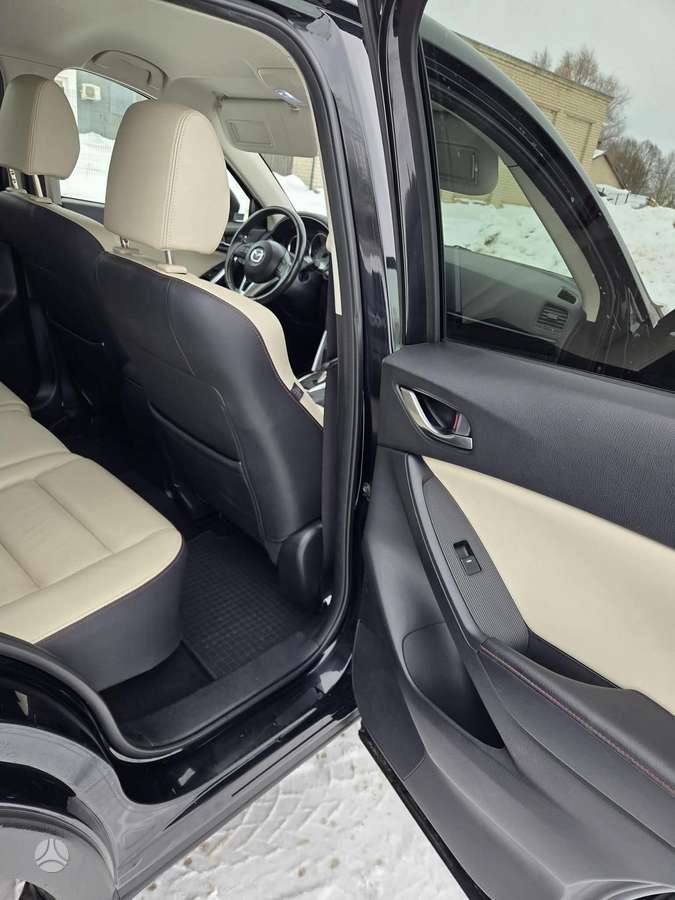 Mazda CX-5, 2.2 l., Внедорожник / Кроссовер