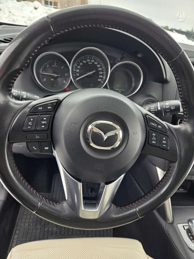 Mazda CX-5, 2.2 l., Внедорожник / Кроссовер