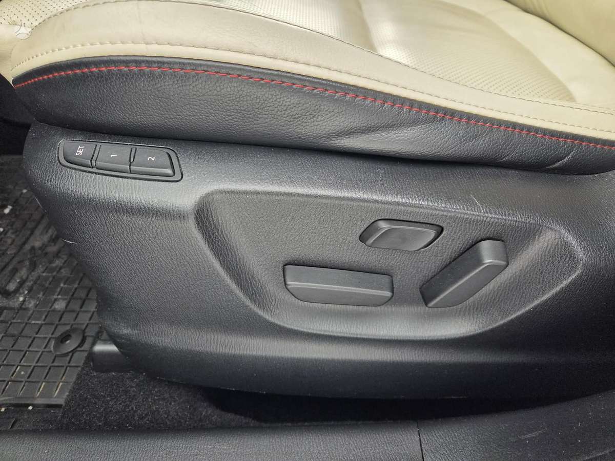 Mazda CX-5, 2.2 l., Внедорожник / Кроссовер