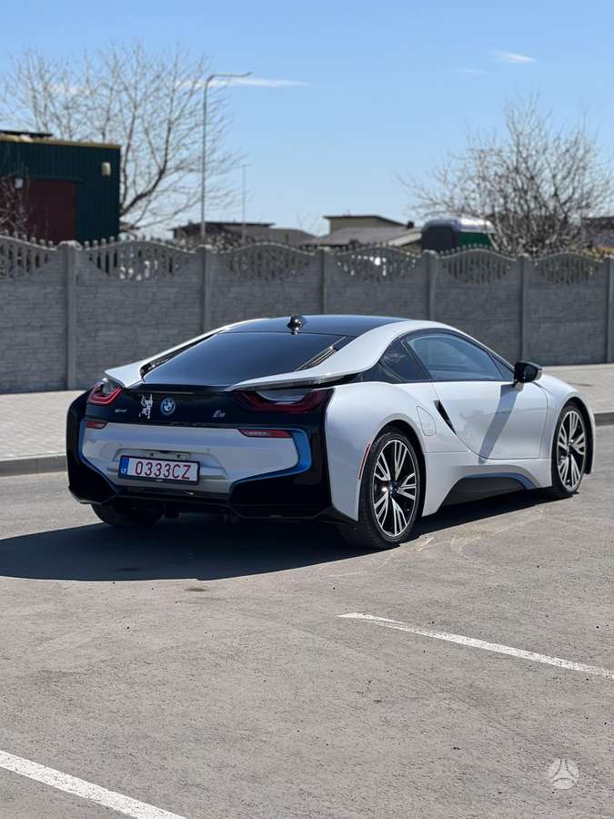 BMW i8, coupe