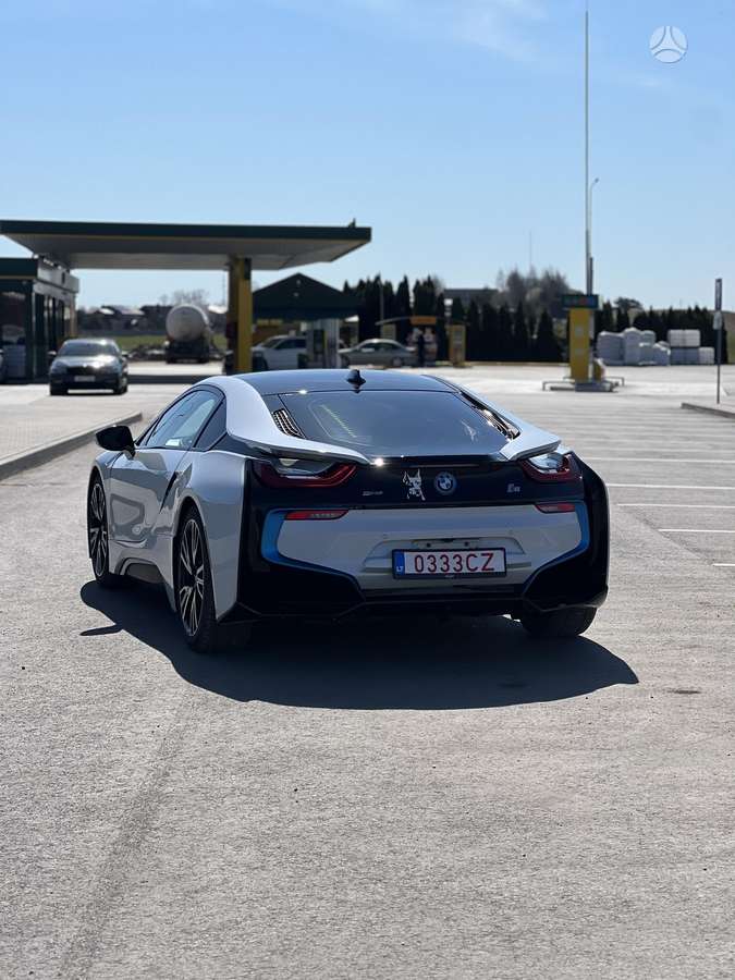 BMW i8, coupe