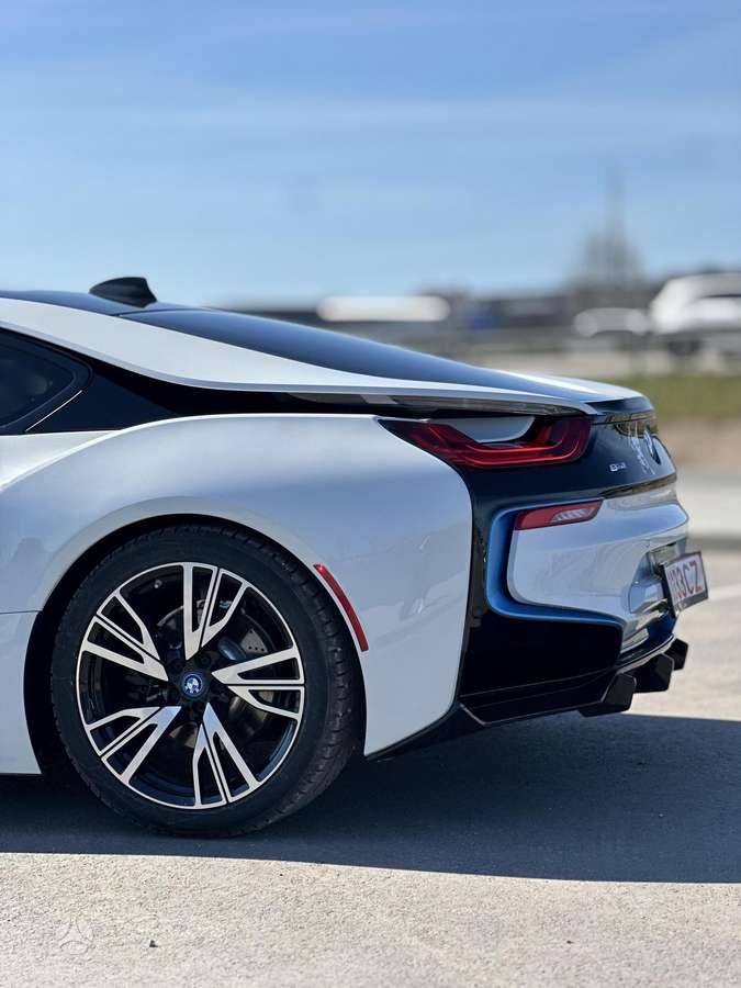 BMW i8, coupe