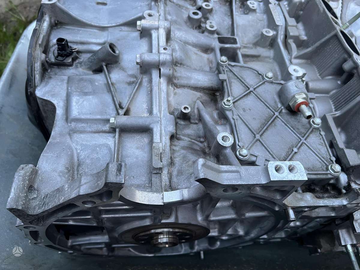 Toyota C-HR engine