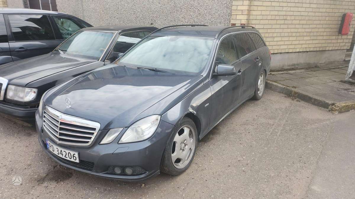 Mercedes-Benz E220 651 924