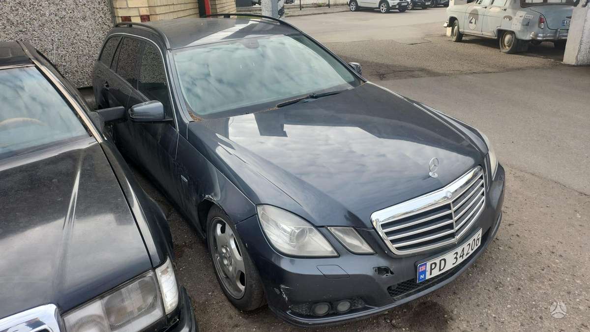 Mercedes-Benz E220 651 924