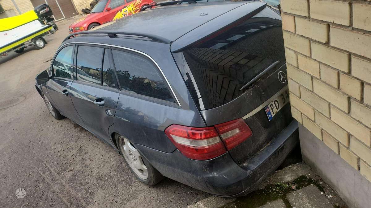 Mercedes-Benz E220 651 924