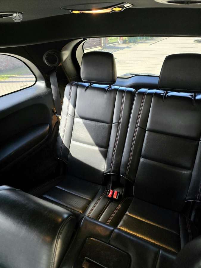 Dodge Durango, 5.7 l., off-road / crossover