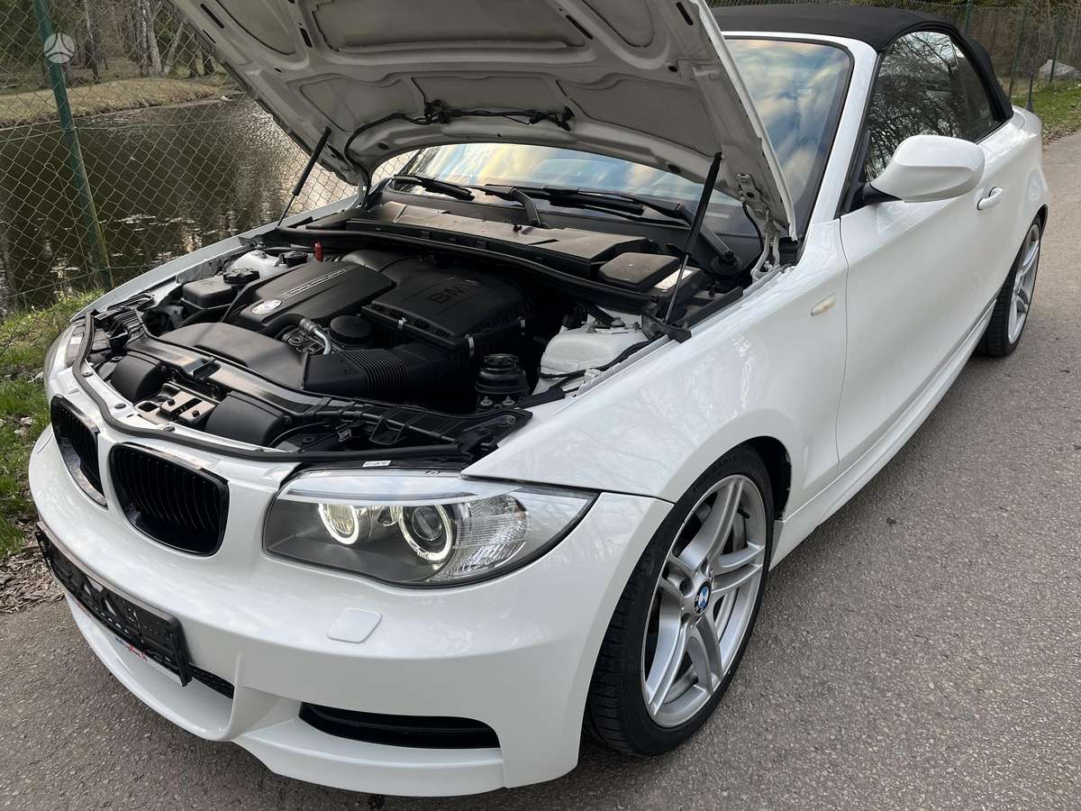 BMW 135, 3.0 l., Кабриолет