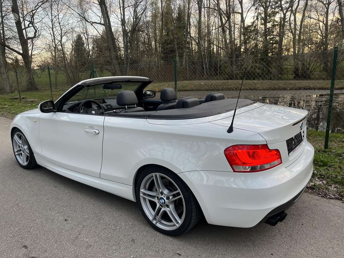 BMW 135, 3.0 l., Кабриолет