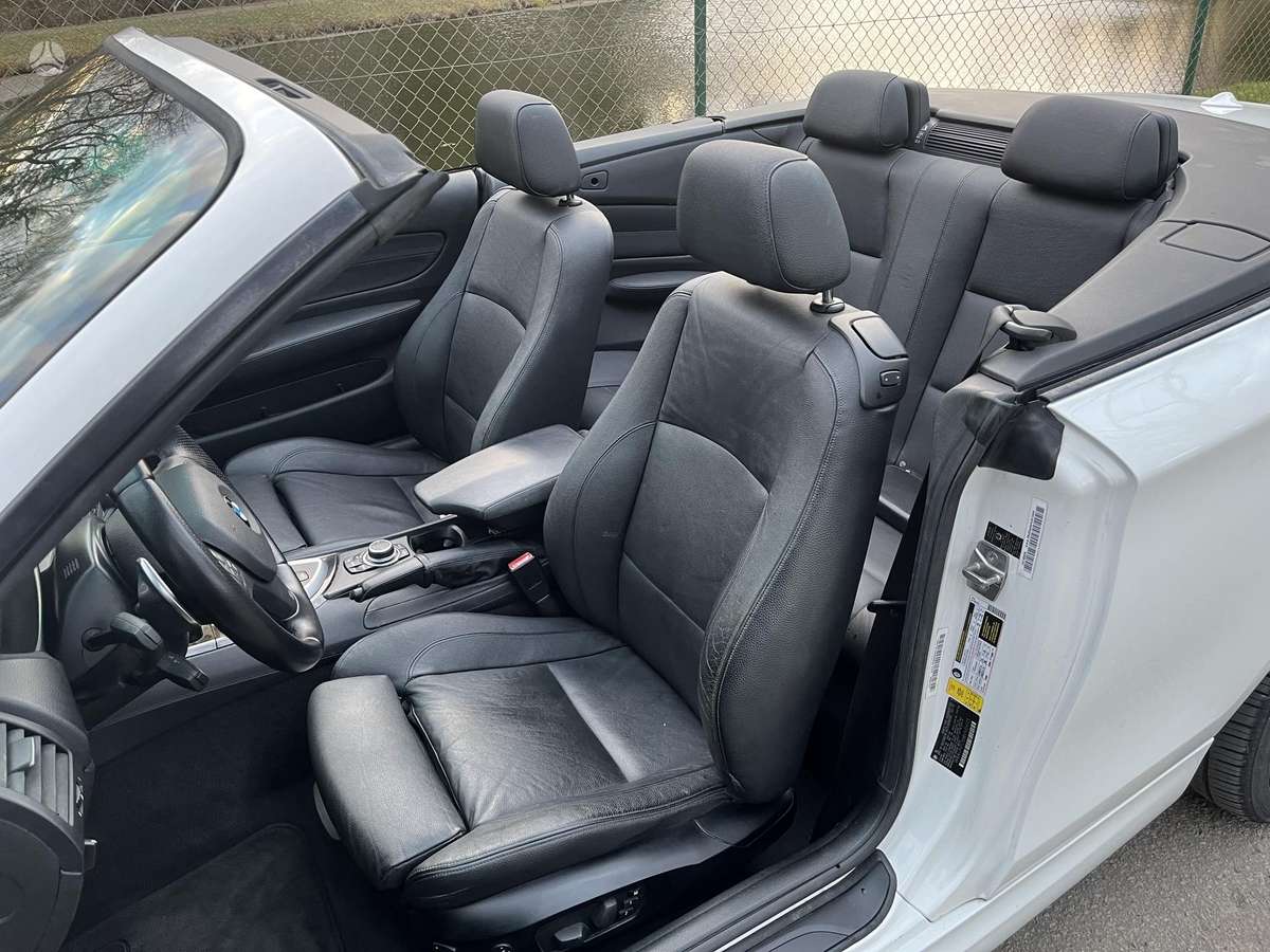 BMW 135, 3.0 l., Кабриолет