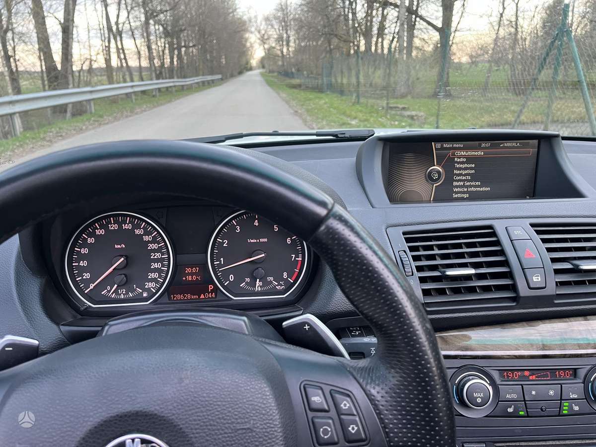 BMW 135, 3.0 l., Кабриолет