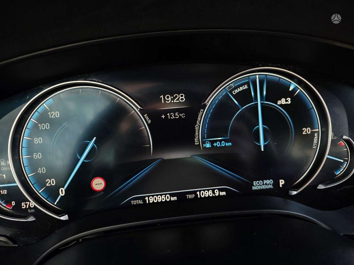 BMW 520, 2.0 l., Седан