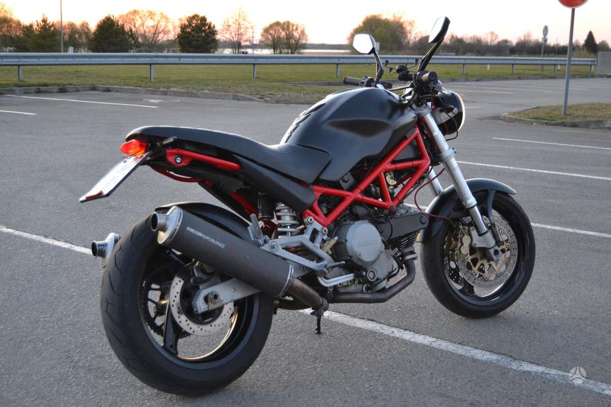 Ducati Monster 620cc, street / classic