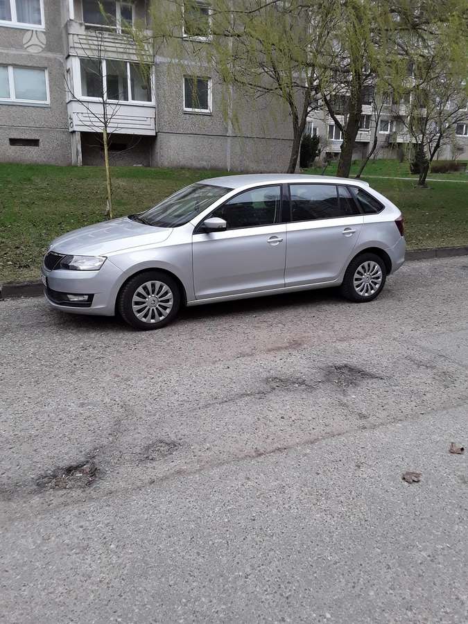 Skoda Rapid, 1.0 l., Универсал