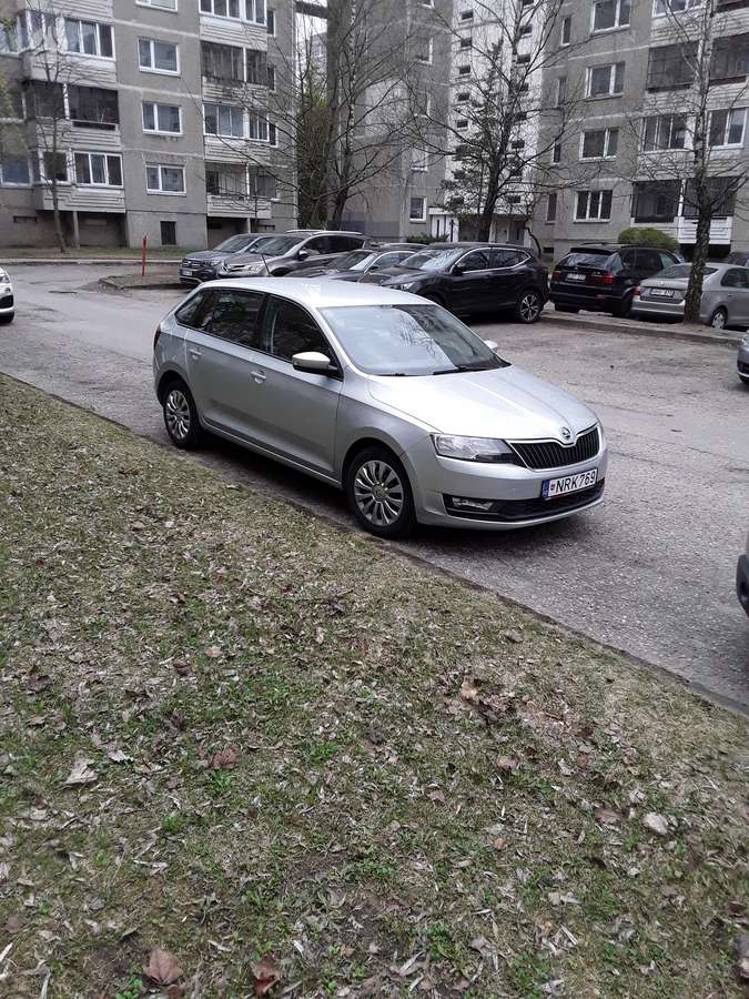 Skoda Rapid, 1.0 l., Универсал