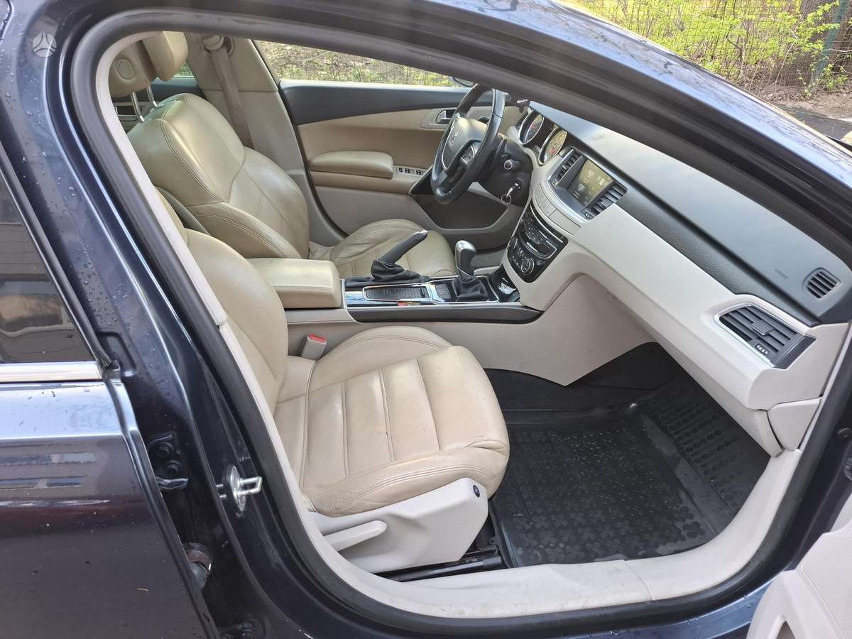 Peugeot 508, 1.6 l., universalas