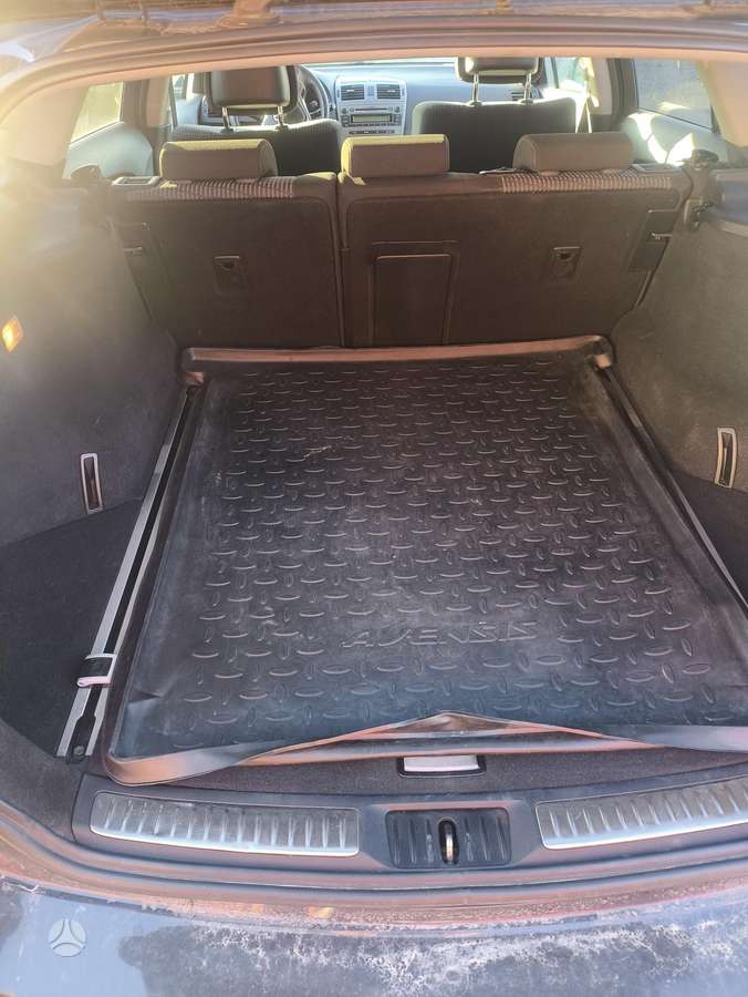 Toyota Avensis, 2.0 l., Универсал