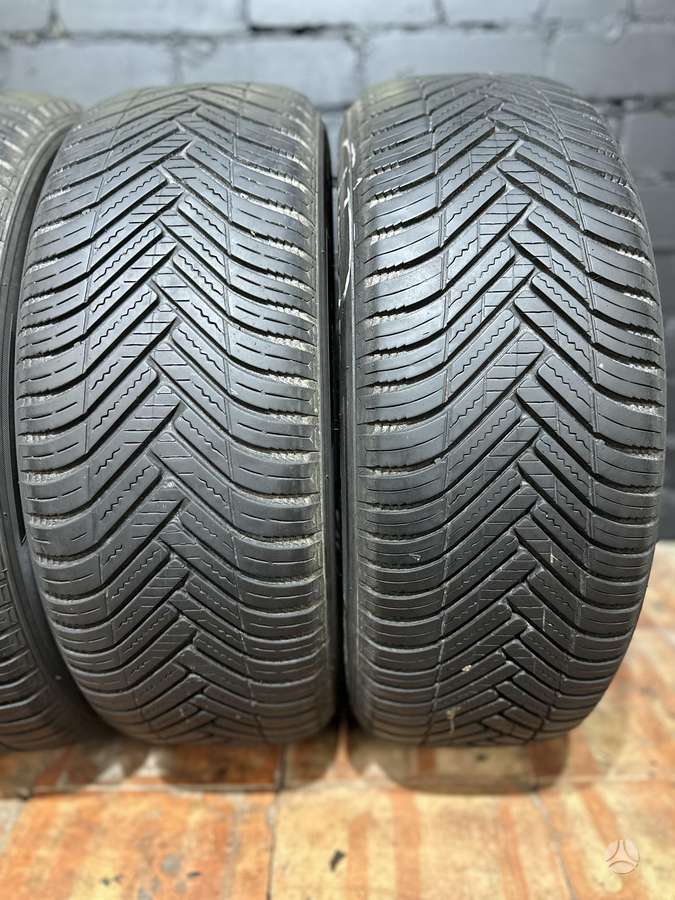 Hankook Kinergy 4s, всесезонные 215/60 R16