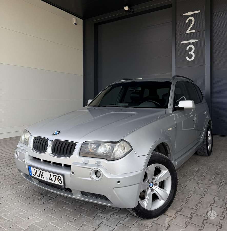 BMW X3, 2004