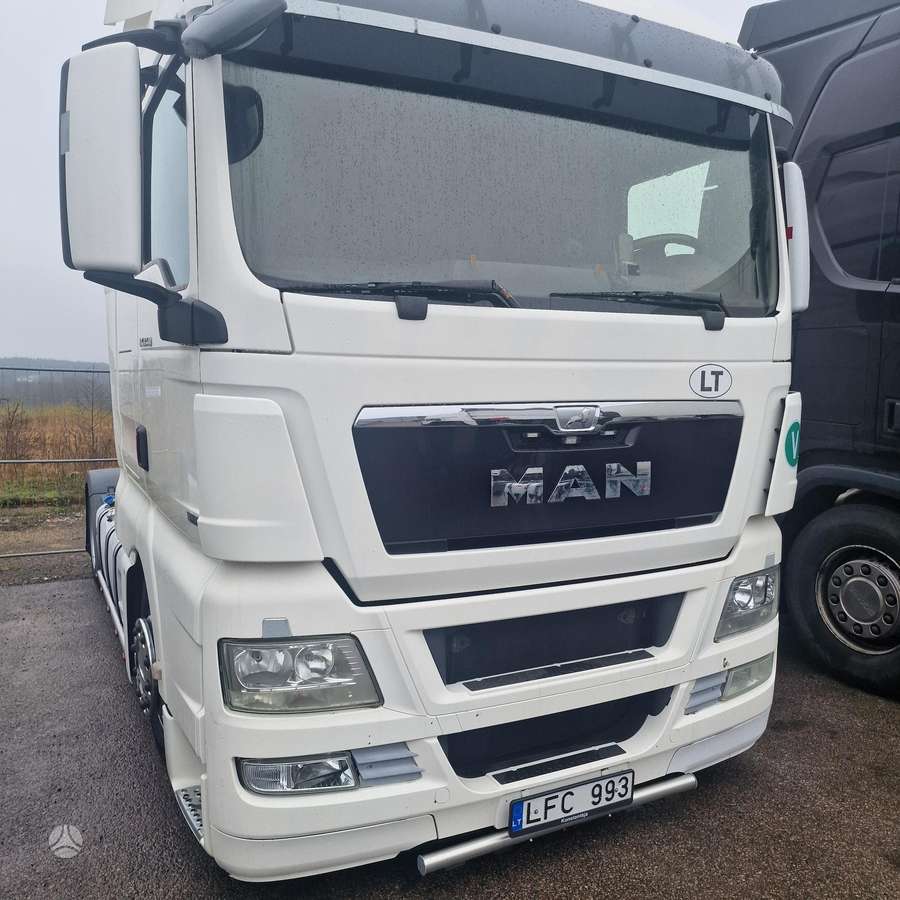 MAN TGX Mega, double sleeper