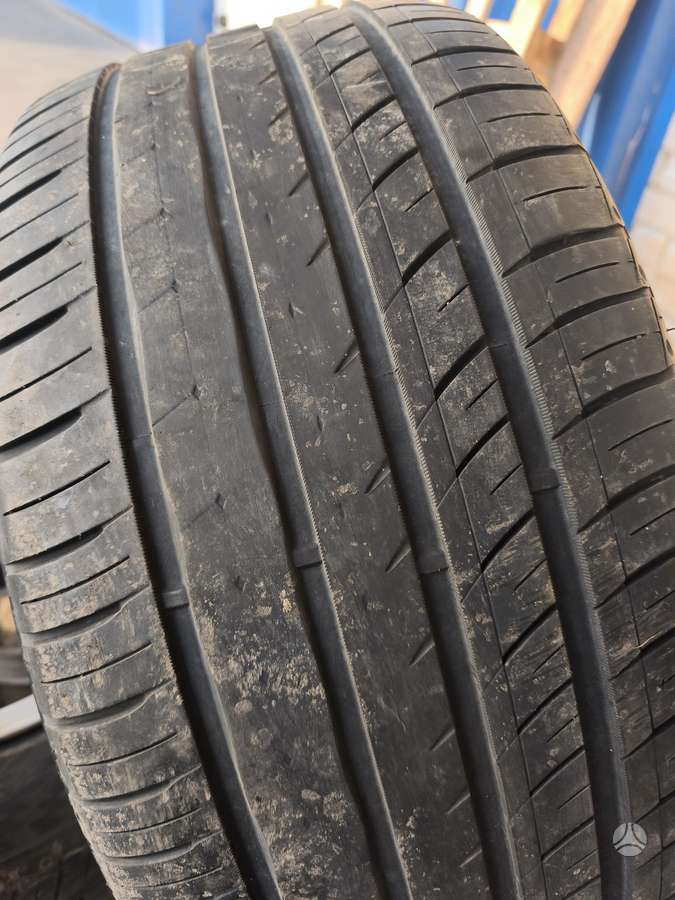 Jaguar, light alloy, R19