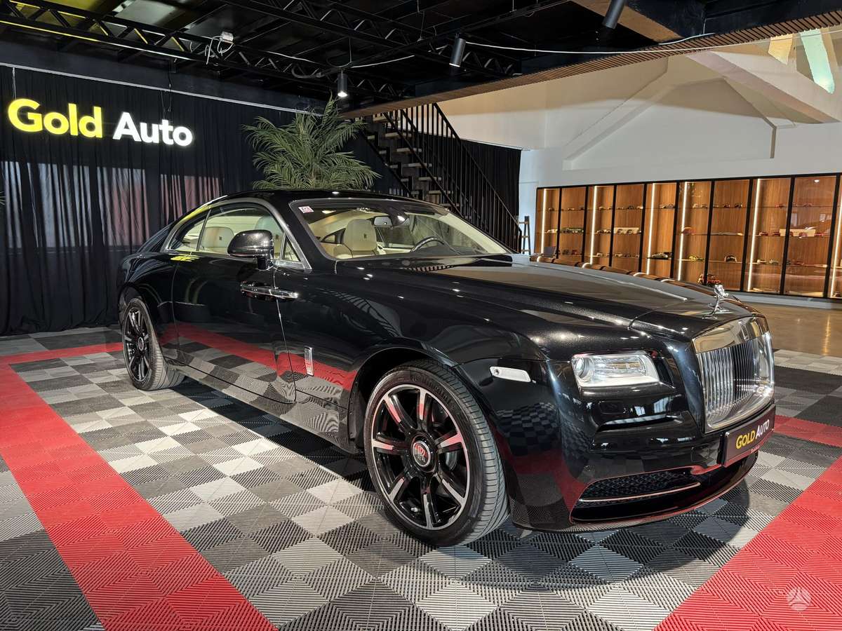 Rolls-Royce Wraith - 3