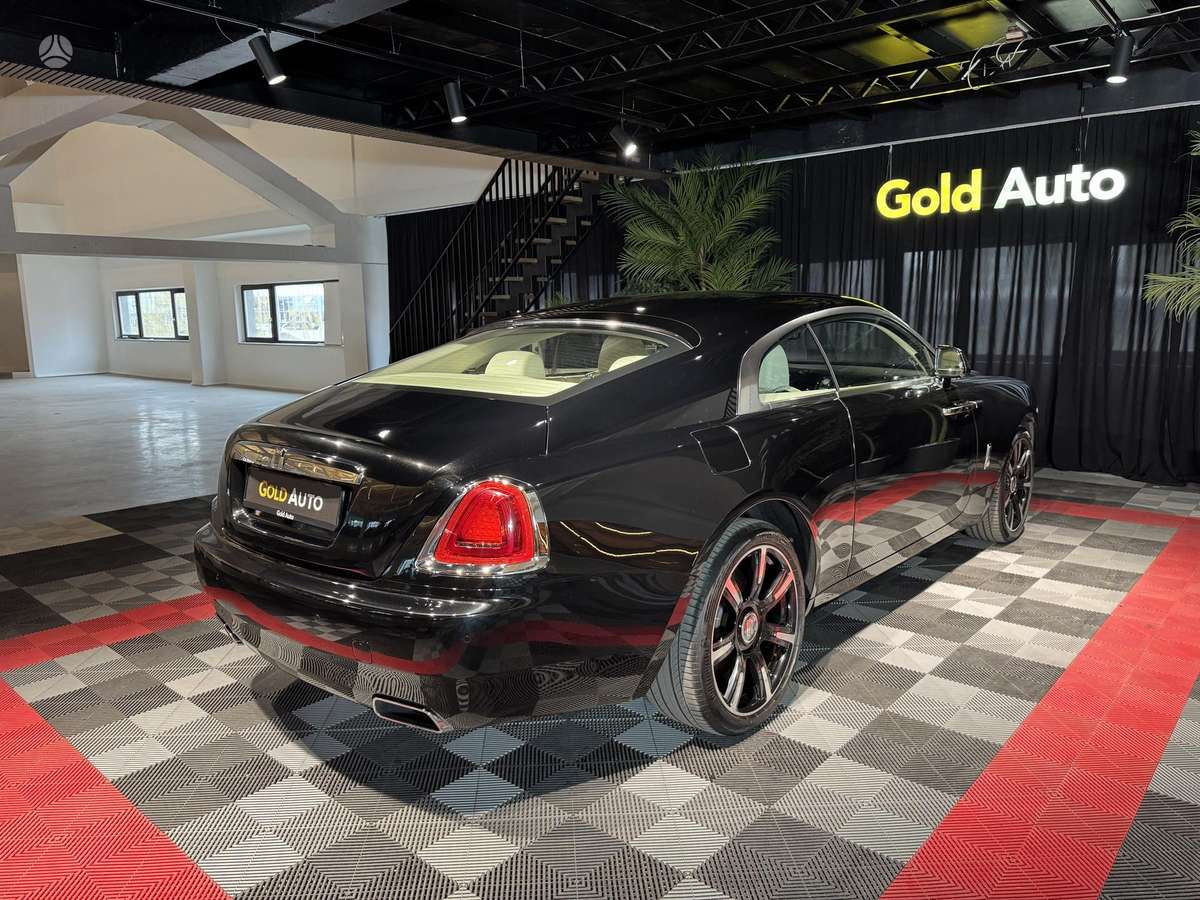 Rolls-Royce Wraith - 8