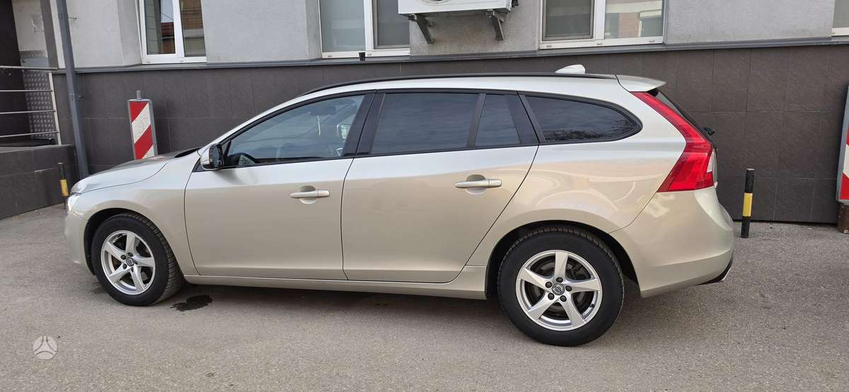 Volvo V60, 2.0 l., universalas