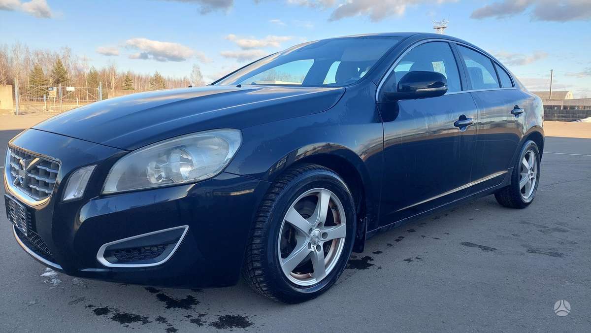 Volvo S60, 2.0 l., sedanas