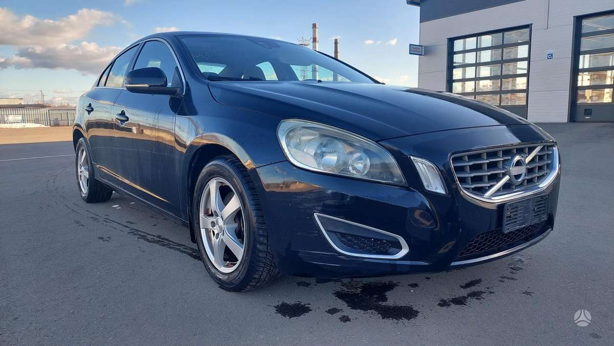 Volvo S60, 2.0 l., sedanas