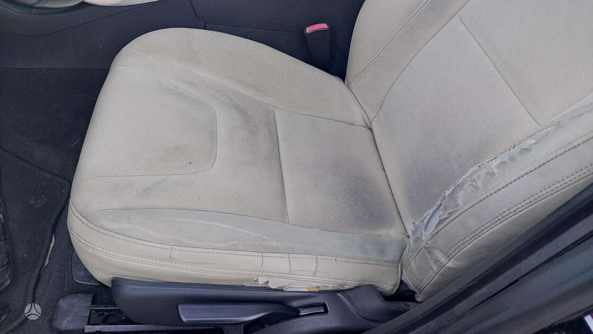Volvo S60, 2.0 l., Седан