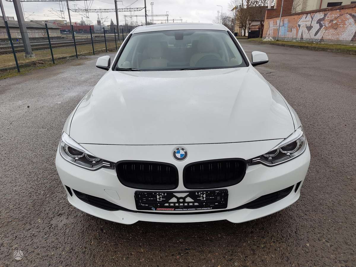 BMW 328, 2.0 l., Седан