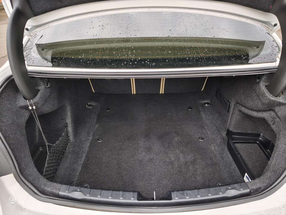 BMW 328, 2.0 l., Седан