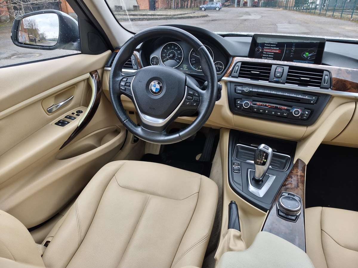 BMW 328, 2.0 l., Седан