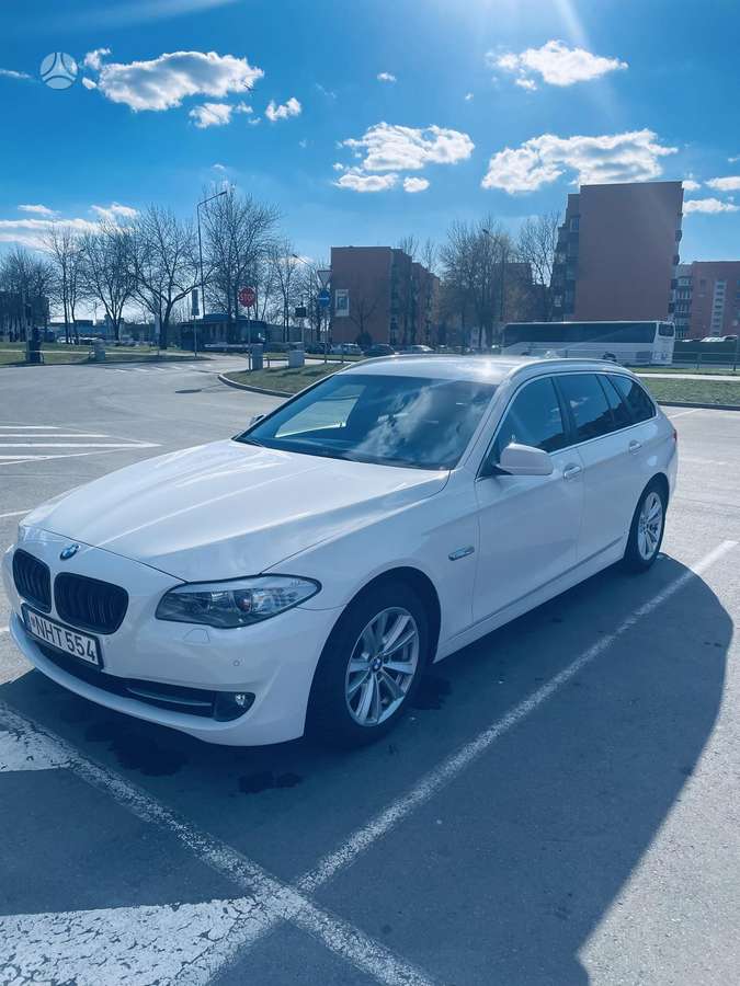 BMW 520, 2.0 l., Универсал