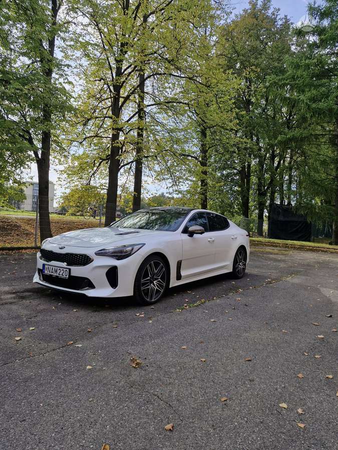 Kia Stinger, 3.3 l., Седан