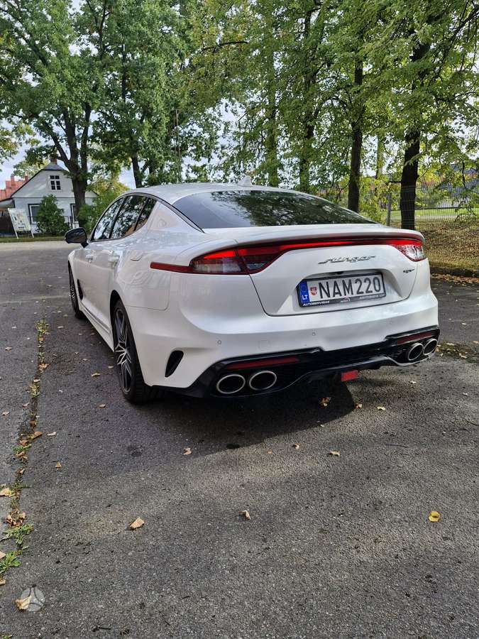 Kia Stinger, 3.3 l., Седан