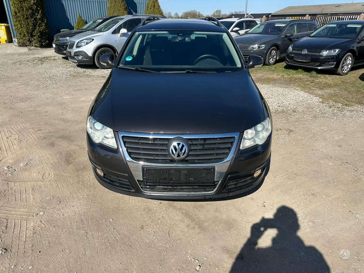Volkswagen Passat, 2010