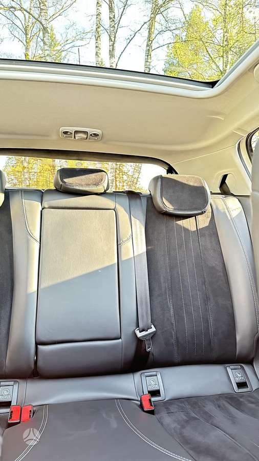 Peugeot 308, 1.2 l., hatchback